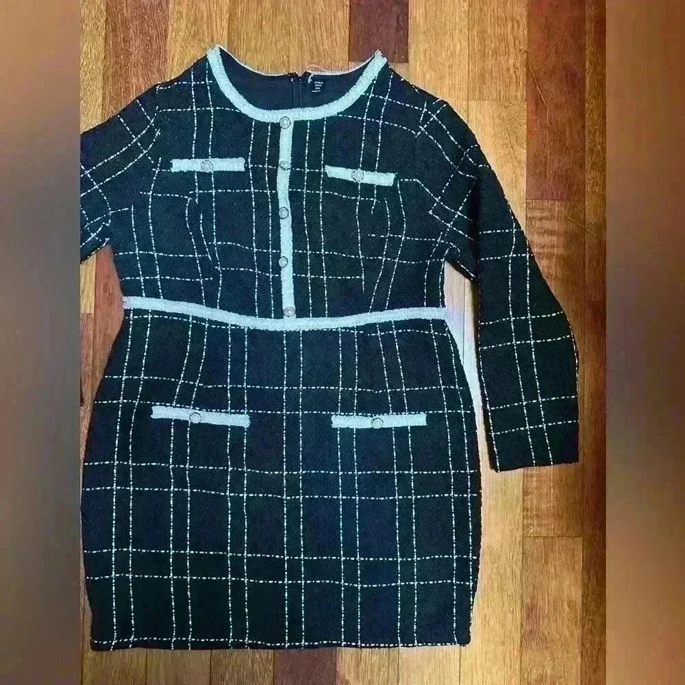 SHEIN | Privé Plaid Print  Button Detail Fitted Dress Size XL - Picture 2 of 10